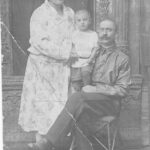 Mel’nik Anna Fedorovna, Petr Fedorovič con il figlio Arkadij, 1928